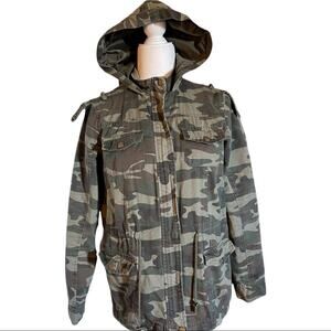 DRAWSTRING WAIST ARMY FATIGUE GREEN CAMO MILITARY JACKET-FITS GREAT-GOOD CONDIT